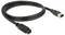 Een zwart FireWire 800-kabel met een 9-pins en een 6-pins connector, geschikt voor high-speed datatransmissie.