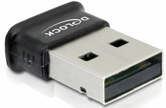 USB WLAN-adapter met zwarte kunststof behuizing, die direct past in een USB-poort. Merknaam 'Delock' bedrukt.