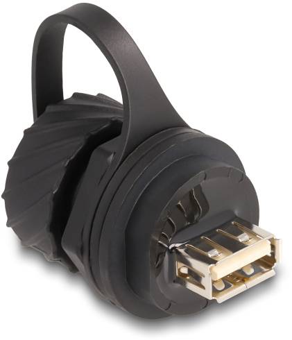 Een zwarte USB-adapter met beschermkap, die de aansluiting beschermt. De adapter heeft een robuuste constructie.