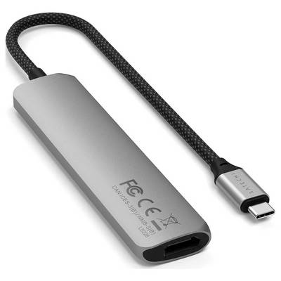 USB-C-hub met HDMI-poort, geborsteld metalen behuizing en gevlochten kabel. Markeringen voor conformiteit en fabrikant.