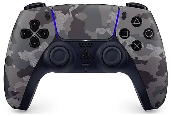 Donkere videogamecontroller met camouflagepatroon, blauwe LED-verlichting en opvallende symboolknoppen.