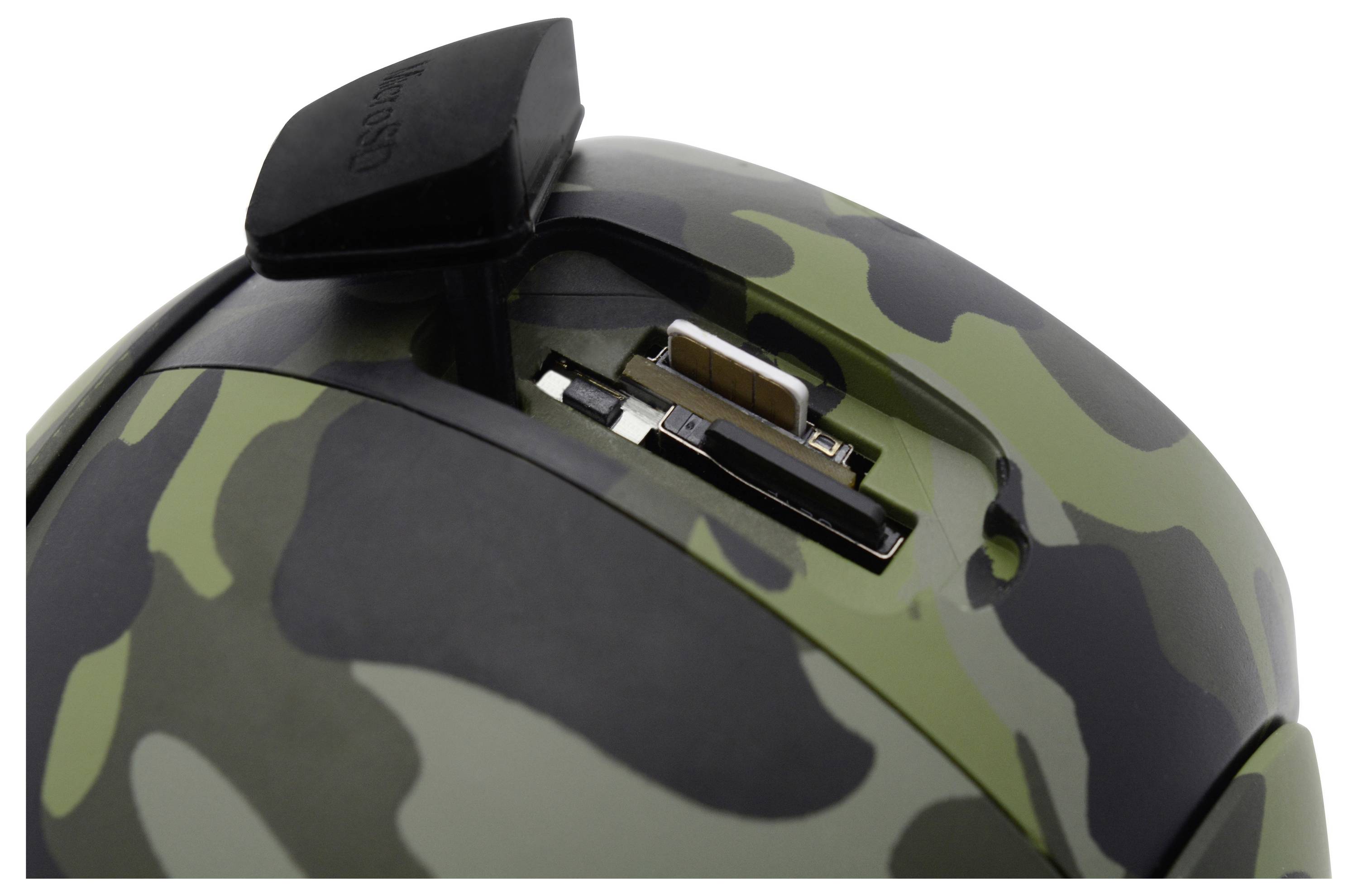 Een computermuis met een groen camouflagepatroon en een open batterijvak.