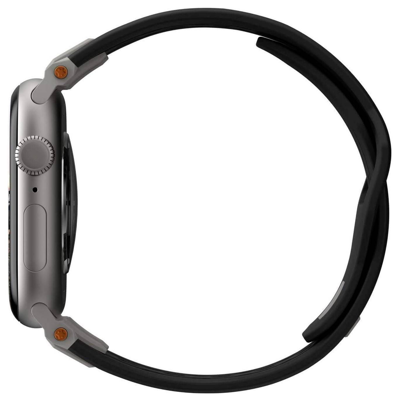 Zijaanzicht van een smartwatch met een donker bandje en een zilveren behuizing. De draaiknop en de knoppen aan de zijkant zijn duidelijk zichtbaar.