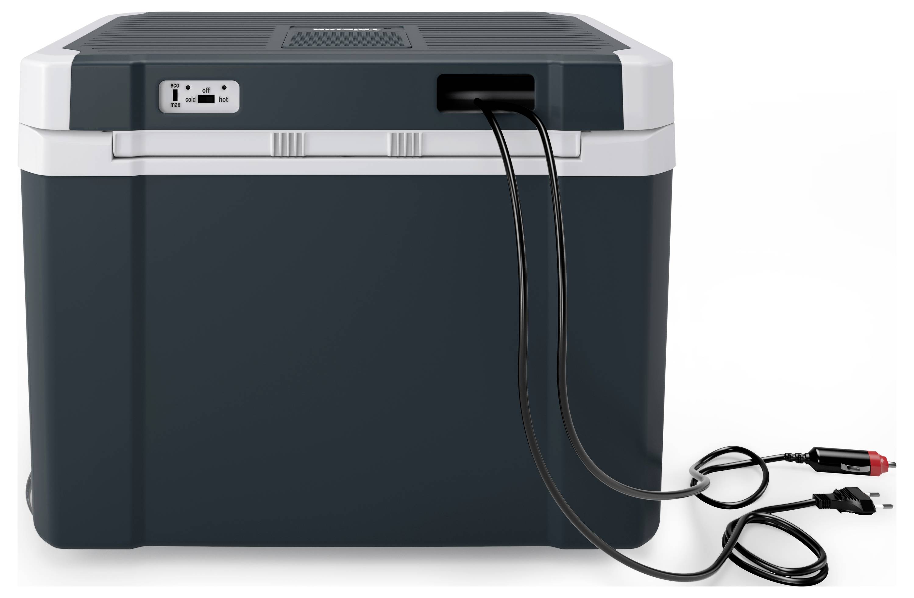 Koelbox met twee zwarte kabels, geschikt voor onderweg, die aangesloten kunnen worden op een 12V-aansluiting in de auto en een USB-poort.