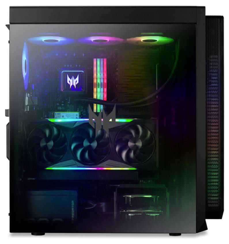 Gaming-pc met transparante behuizing toont RGB-verlichte componenten, waaronder ventilators, RAM en videokaart.