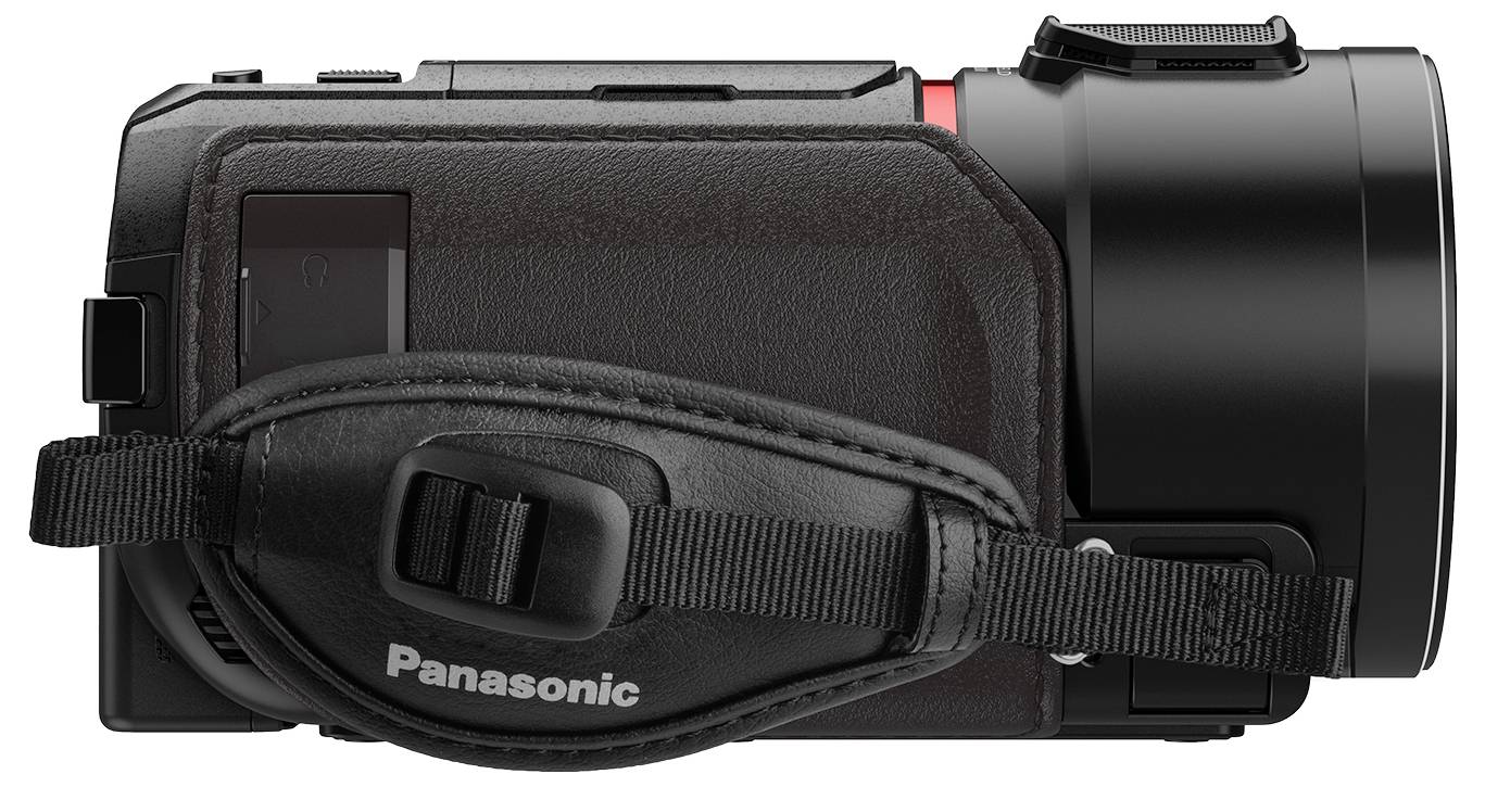 Zwarte Panasonic-camera met handgreep, zijaanzicht; compacte afmetingen, geschikt voor video-opnames.