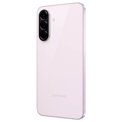 Een modern roze smartphone met drie cameralensen aan de achterkant.