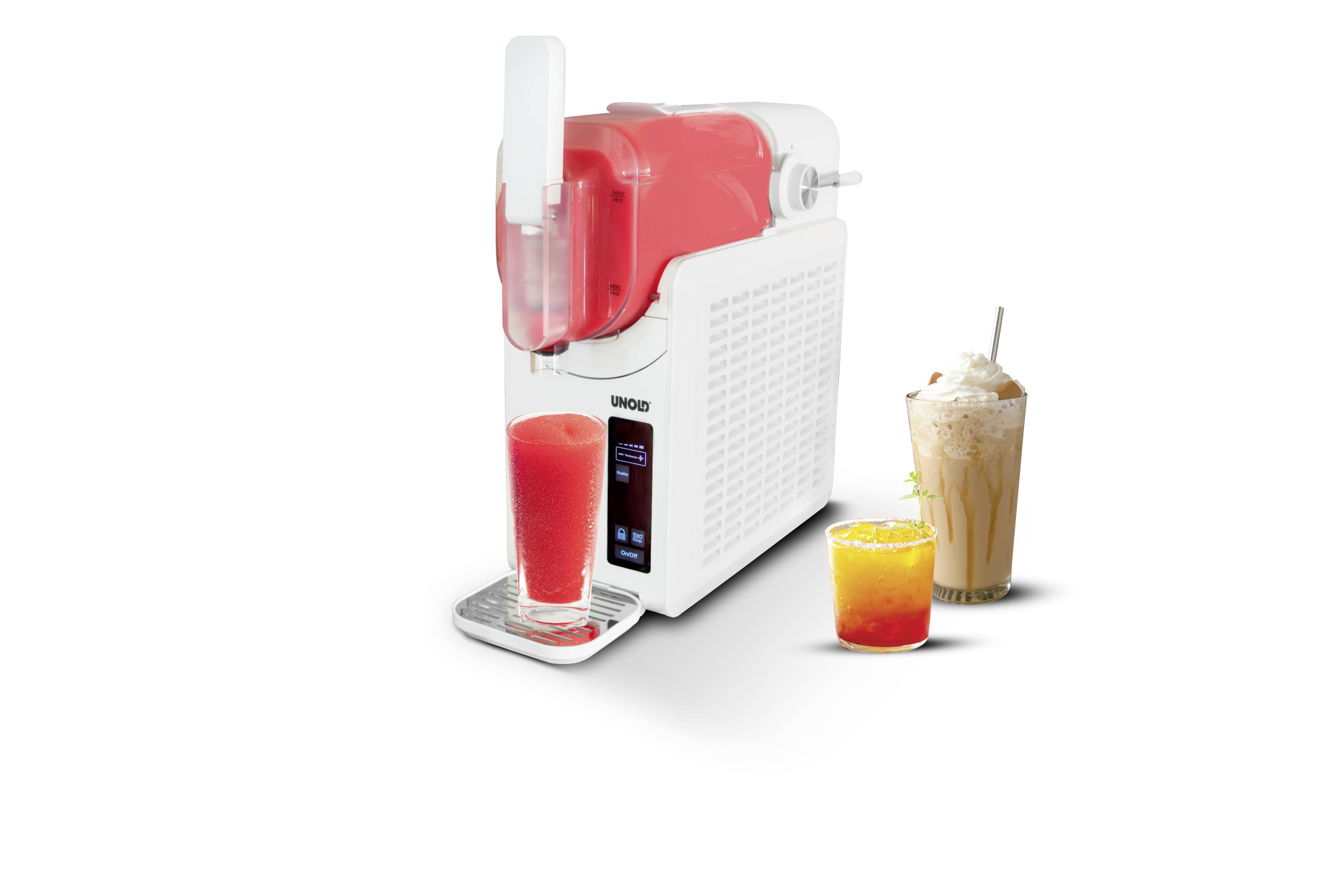 Een ijsmachine met een rode opzetstuk produceert een rode slush-drank. Ernaast staan een smoothie en een milkshake.