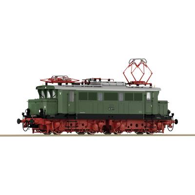Een groene elektrische locomotief van de E71-serie, modelmatig weergegeven op een spoorrail, met rode accenten en pantograaf.