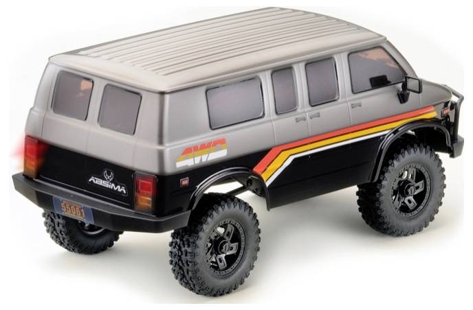 Een grijze modelauto in van-stijl met een zwart onderstel en rood-gele strepen aan de zijkant, op grote terreinbanden.