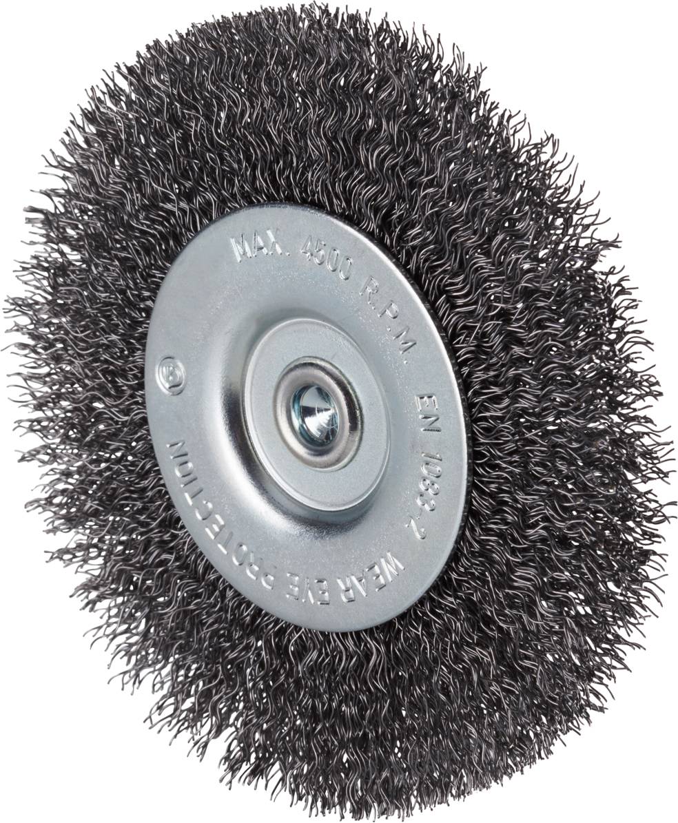 Een ronde stalen borstel met dicht op elkaar gepakte draadborstels en een metalen kern, ideaal voor reinigings- of slijpwerkzaamheden.