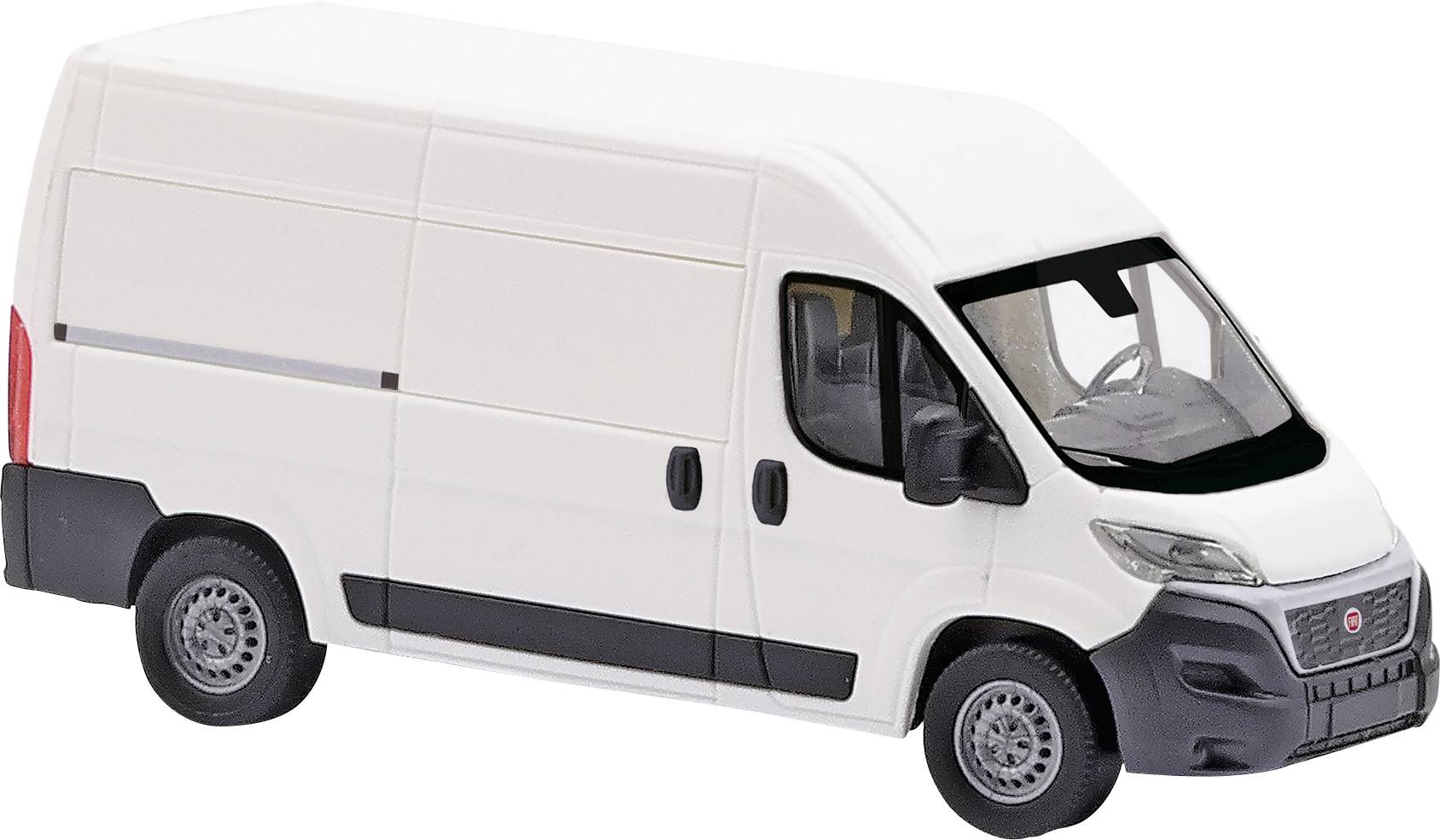 Een witte bestelwagen met gesloten deuren, geen specifieke merktekens of logo's zichtbaar, staat op een vlak oppervlak.