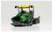 Een model van een groene en gele Vögele asfaltspreidmachine, waarbij de gedetailleerde constructie en compacte ontwerp worden tentoongesteld tegen een effen achtergrond.