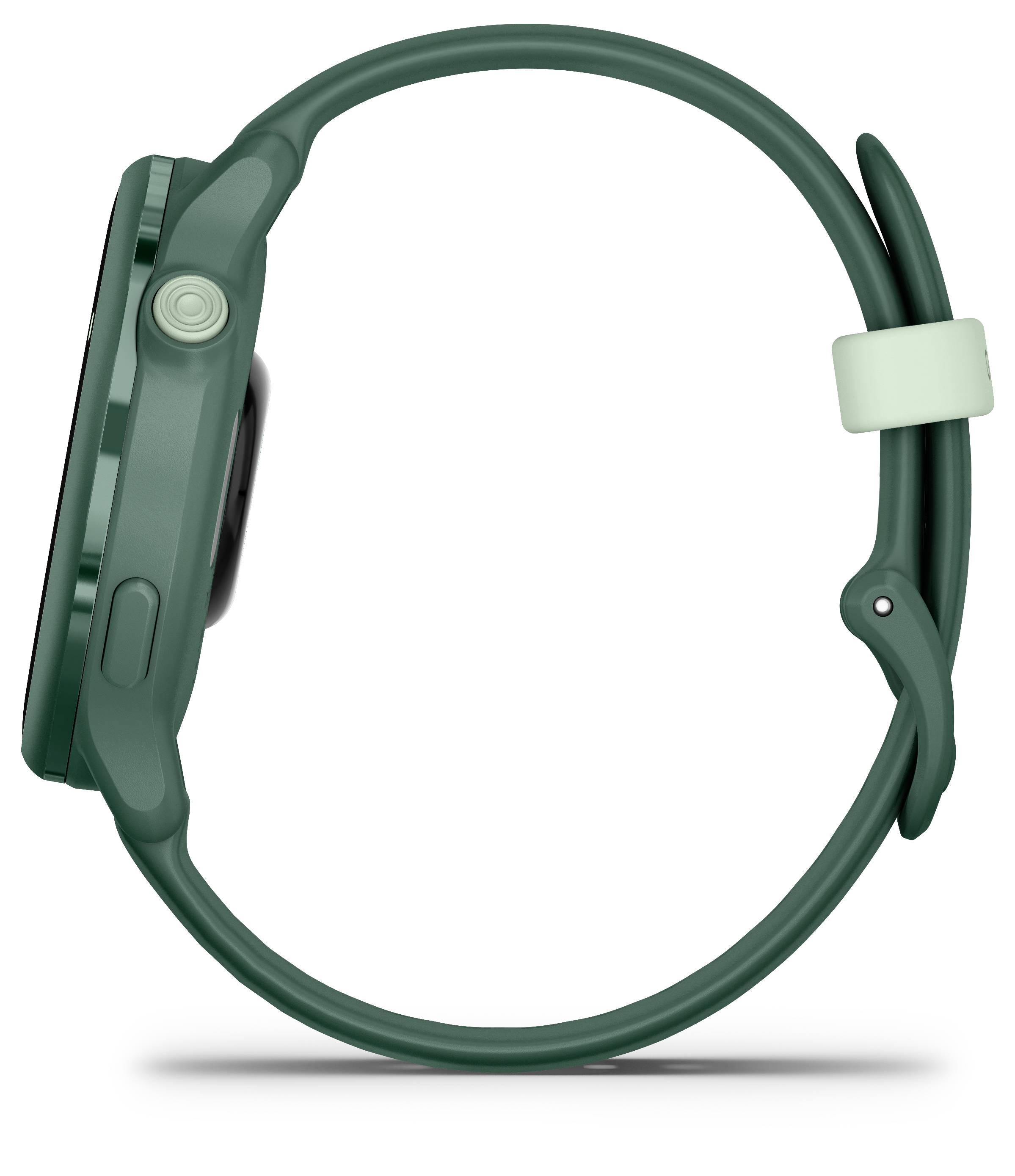 Een zijaanzicht van een groene digitale polshorloge met display en knop, gedragen aan de pols.