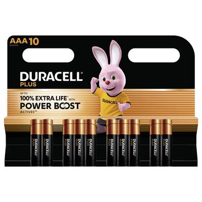 Duracell batterijenset met koperen toppen met roze konijnmascotte. Tekst: 'Duracell Plus, tot 100% extra levensduur met Power Boost.'