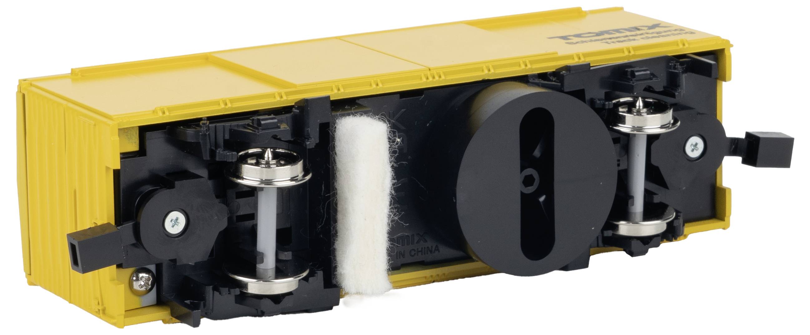 Rechthoekige gele plastic container met zwarte wielen en een ronde opening in het midden, waarschijnlijk bedoeld voor schoonmaakdoeleinden.