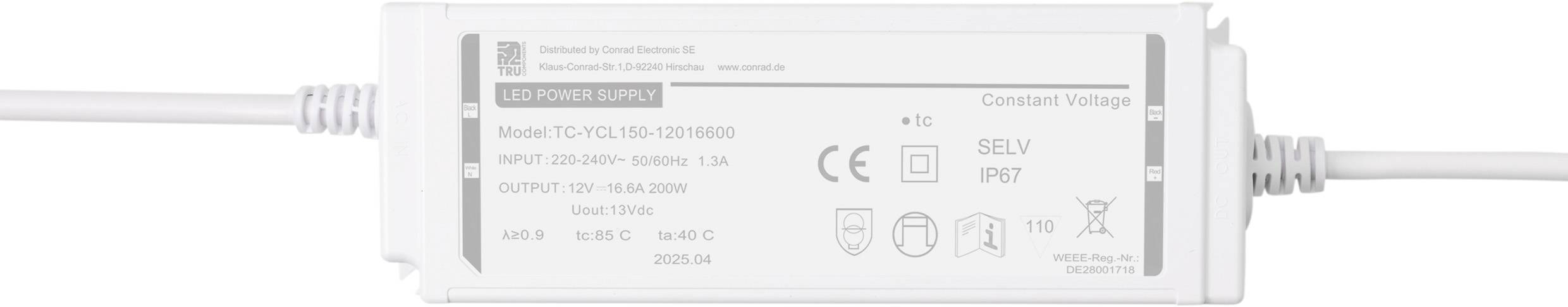 Een witte LED-voeding met model- en veiligheidscertificeringen. Ingang: 220-240V; Uitgang: 12V, 5A. Voorzien van CE- en RoHS-markeringen.