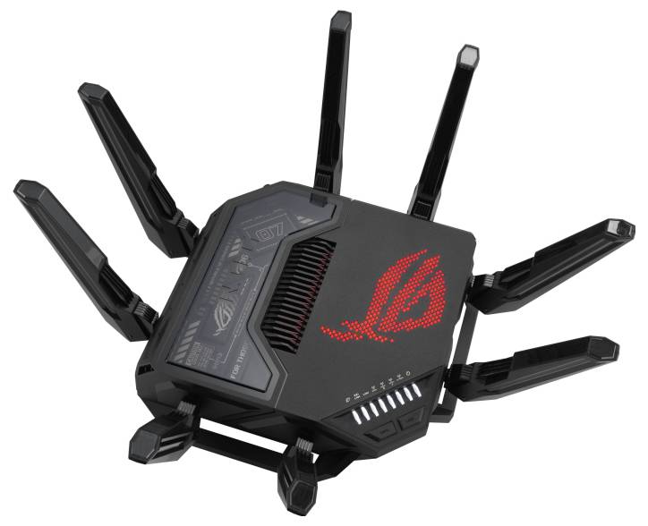 Een zwarte router met acht antennes en een rood logo. Moderne technologie voor betere wifi-dekking en prestaties.