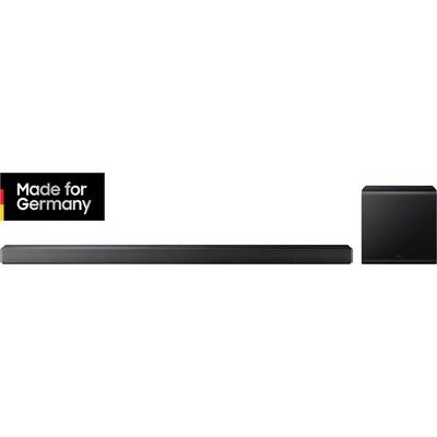 Zwarte soundbar en subwoofer. Linksboven een logo met de tekst 'Made for Germany' in zwart, rood, geel.
