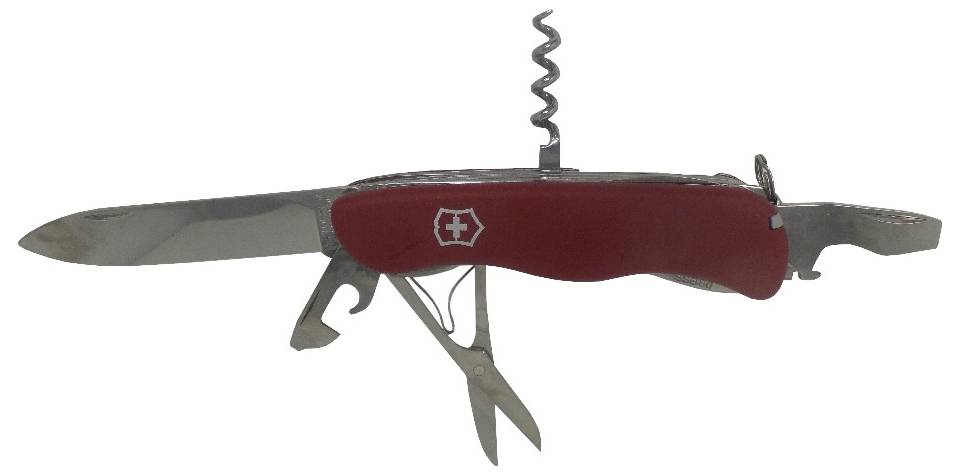 Een multitool zakmes met een rood handvat, uitgerust met een hoofdmes, schaar, kurkentrekker, blikopener en andere uitgevouwen gereedschappen.