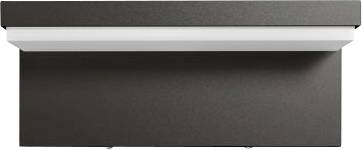 Zwarte wandlamp met modern, rechthoekig design en diffuus licht in het midden. Ideaal voor elegante ruimteverlichting.