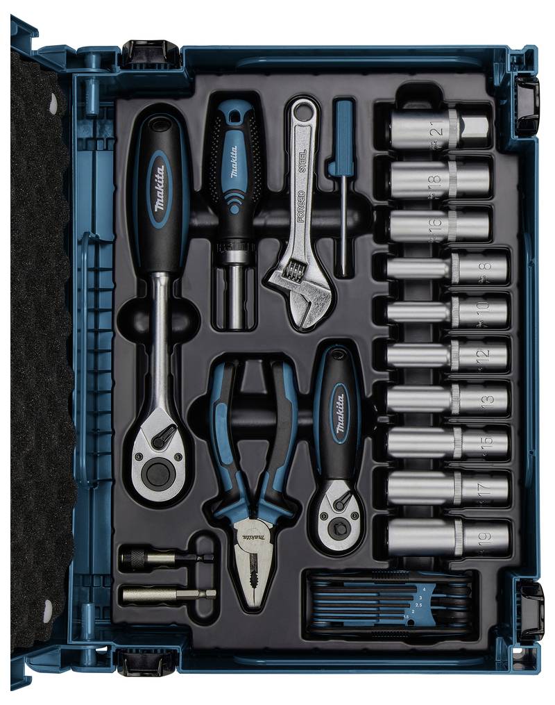 Gereedschapskist openen met gesorteerde Makita handgereedschappen en doppenset, inclusief ratelsleutels, tang, verstelbare sleutel en schroevendraaierbitjes georganiseerd in schuiminsert.