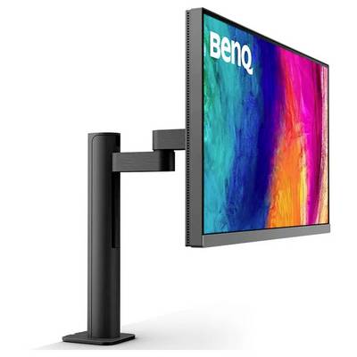 Een computermonitor met een levendige, kleurrijke scherm is gemonteerd op een flexibele, verstelbare zwarte standaard. Het merk 'BenQ' is zichtbaar in de linkerbovenhoek.