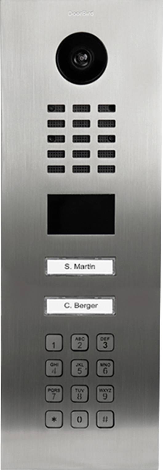 Een intercomsysteem met camera, speaker, scherm en toetsenbord wordt getoond. Twee knoppen zijn gelabeld 'S. Martin' en 'C. Berger'.