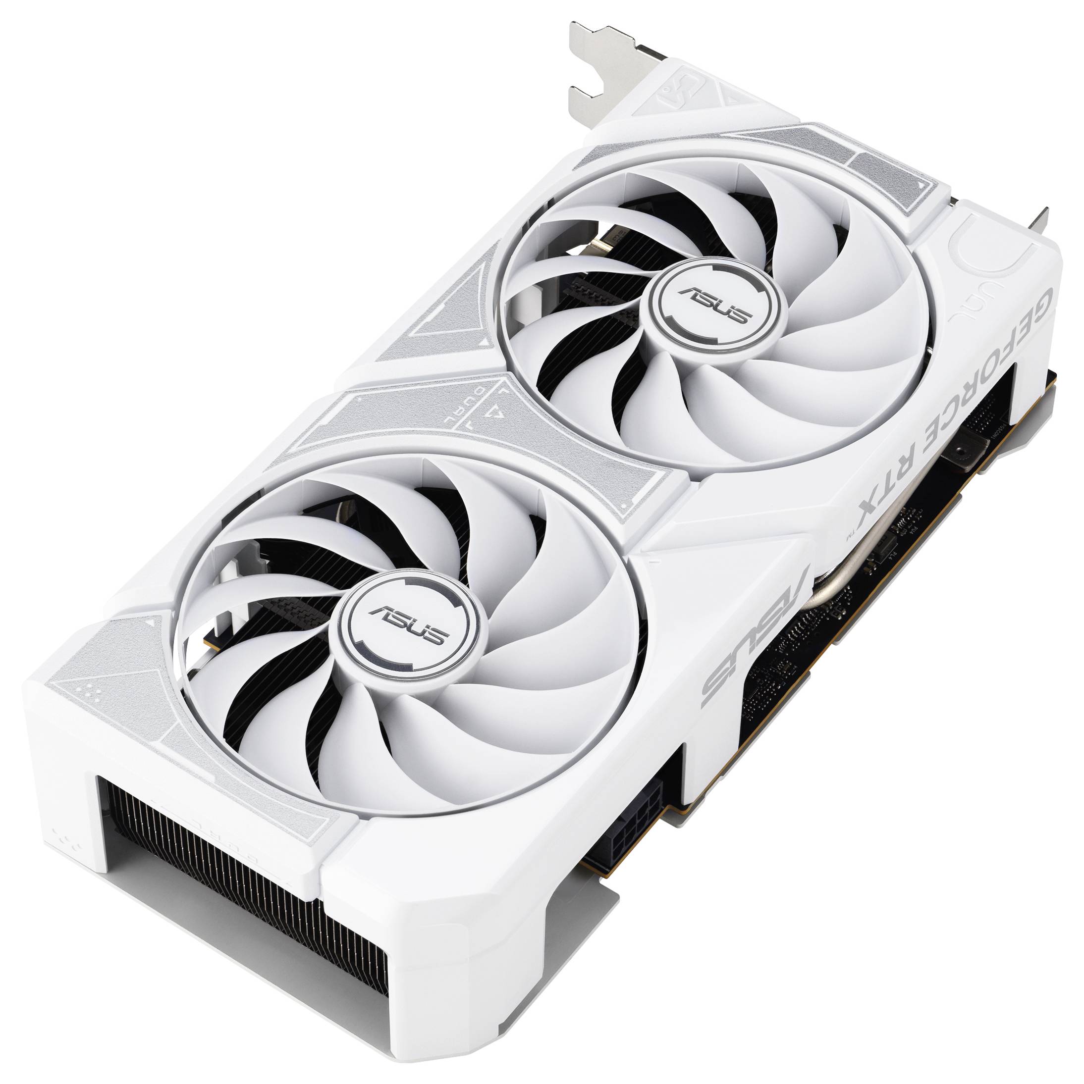 Een witte Asus grafische kaart met dubbele ventilatoren en prominente 'GeForce RTX' branding aan de zijkant, ontworpen voor gaming-prestaties van computers.