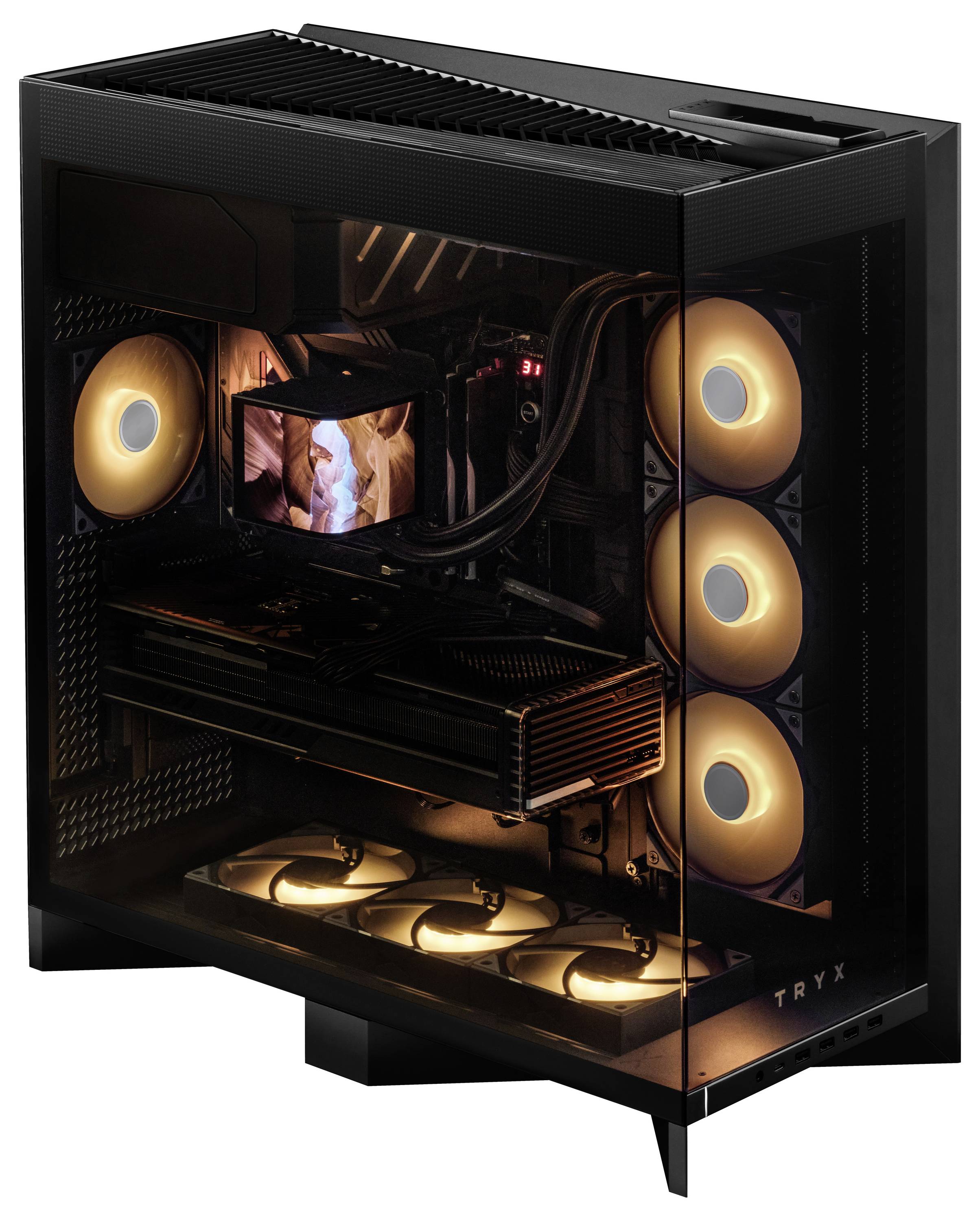 Een zwarte computertoren met meerdere verlichte interne ventilatoren en een grafische kaart. Het zijpaneel is transparant, waardoor de componenten zichtbaar zijn.