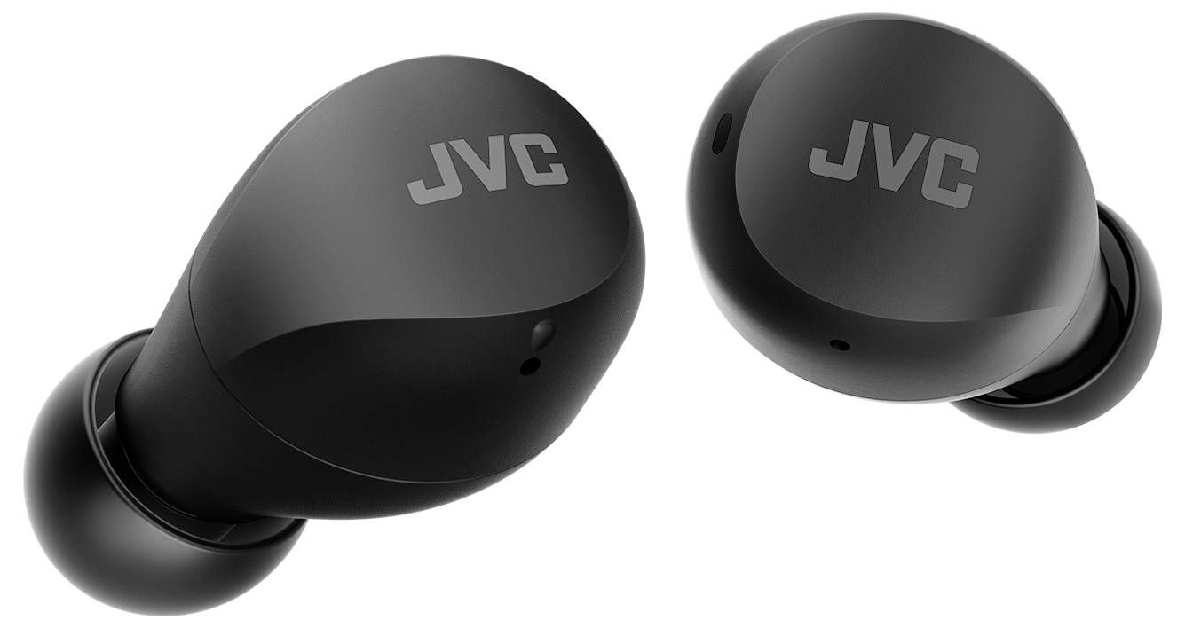 Twee zwarte JVC draadloze oordopjes met een strak design worden getoond, schuin naar elkaar gericht op een egaal witte achtergrond.