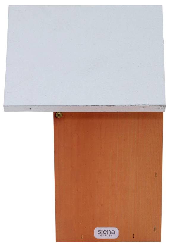 Een houten vogelhuisje met een oranje voorkant en een plat wit dak, met 'siena GARDEN' gemerkt op het onderste voorpaneel.