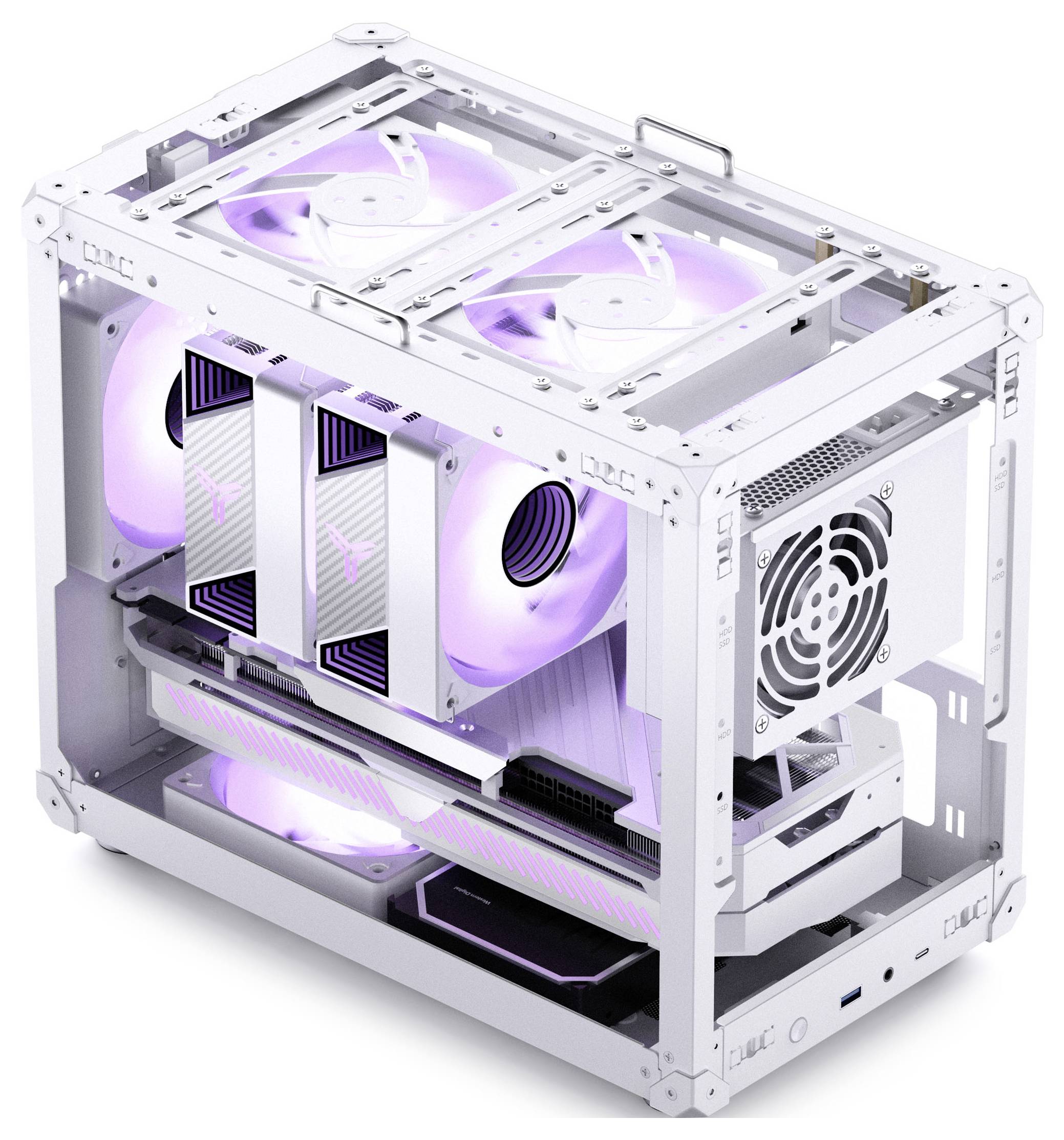 Een witte, compacte computerbehuizing met meerdere zichtbare koelventilatoren die een zacht paars licht uitstralen, waarbij de interne hardwarecomponenten worden tentoongesteld.