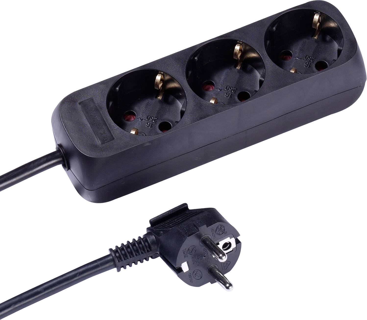 Een zwarte stekkerdoos met drie stopcontacten en een stekker aangesloten, gebruikt voor het verdelen van elektriciteit naar meerdere apparaten.