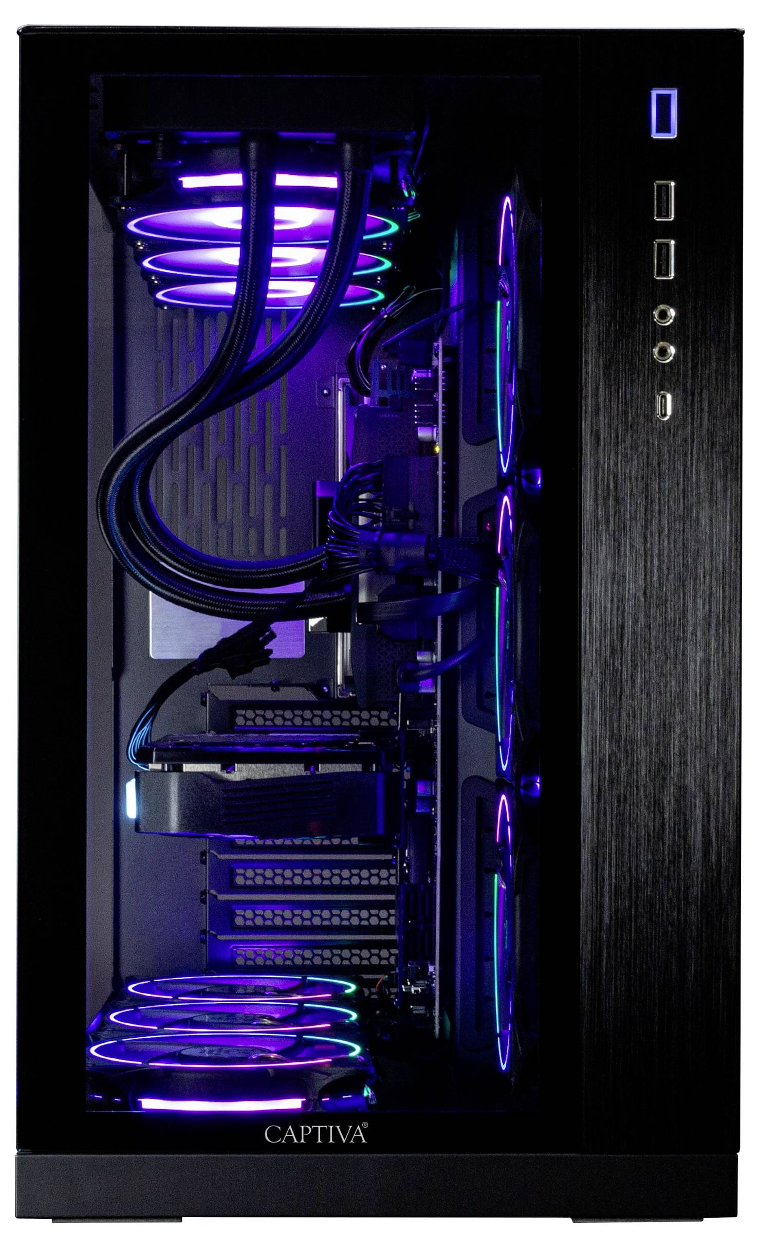Een zwarte gaming-pc-toren met een transparant zijpaneel, waarbij de interne componenten worden tentoongesteld met paarse en blauwe LED-verlichting.