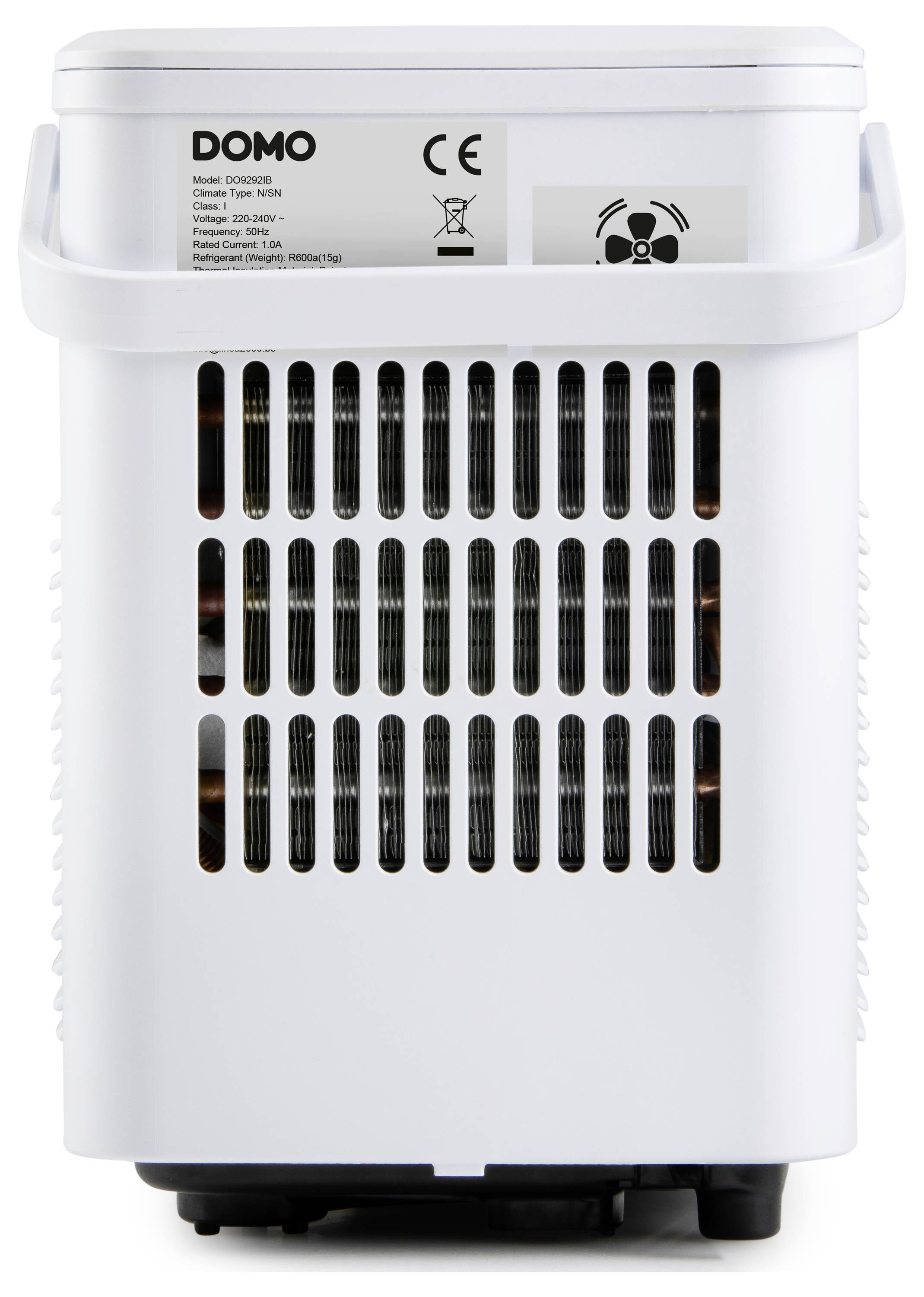 Een wit elektronisch apparaat met verticale ventilatieopeningen, bovenop voorzien van het label 'DOMO'. CE-markering en waarschuwingsborden geven elektrische veiligheid en geluidswaarschuwingen aan.