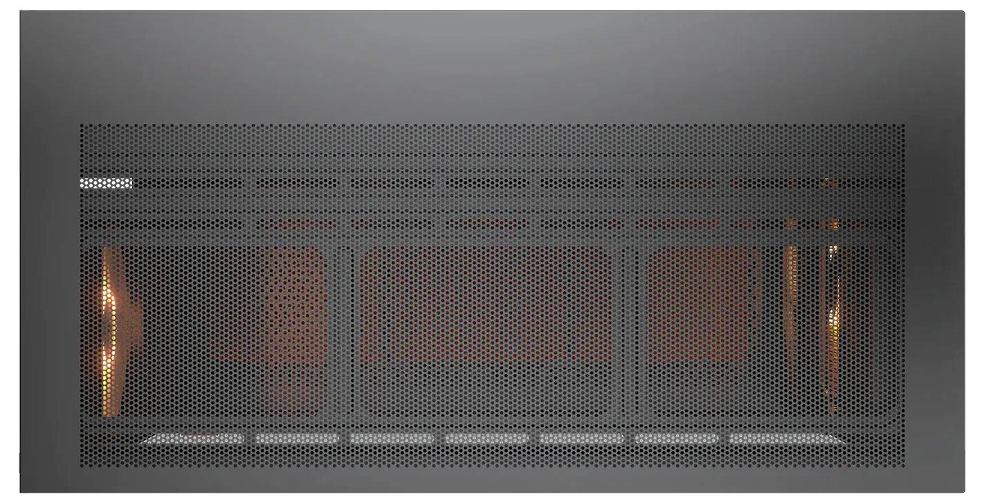 Een magnetronoven met een deurrooster van gaas, dat een blik naar binnen toelaat op de oranje gloed binnenin, wat aangeeft dat de magnetron in werking is.
