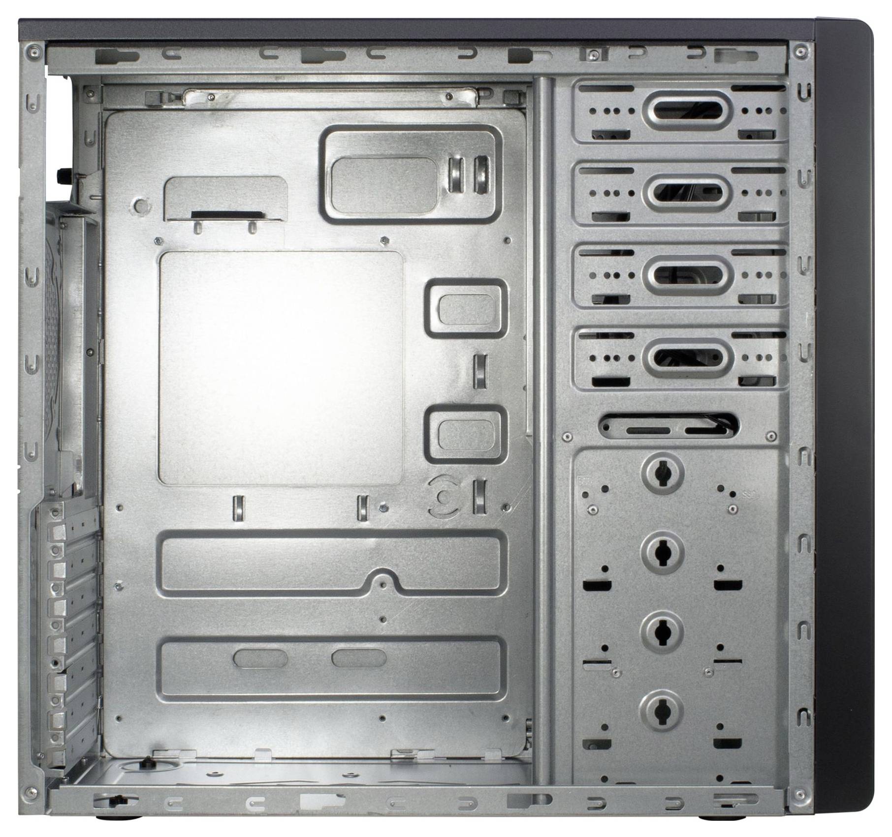Open computerbehuizing met metalen framewerk en interne sleuven voor componenten zoals stations en moederbord. Geen componenten geïnstalleerd.