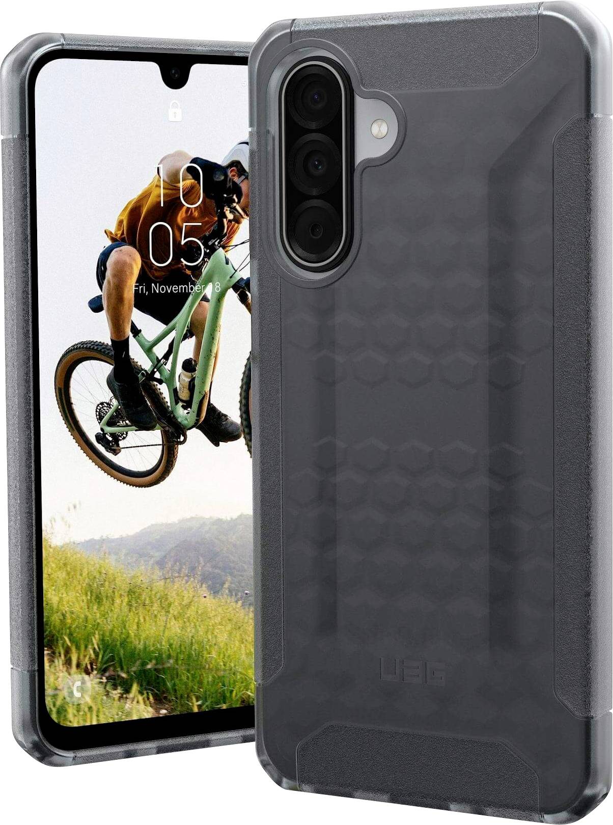 Een telefoon met een zichtbare robuuste behuizing en een display waarop een fietser een sprong maakt in een graszaal.
