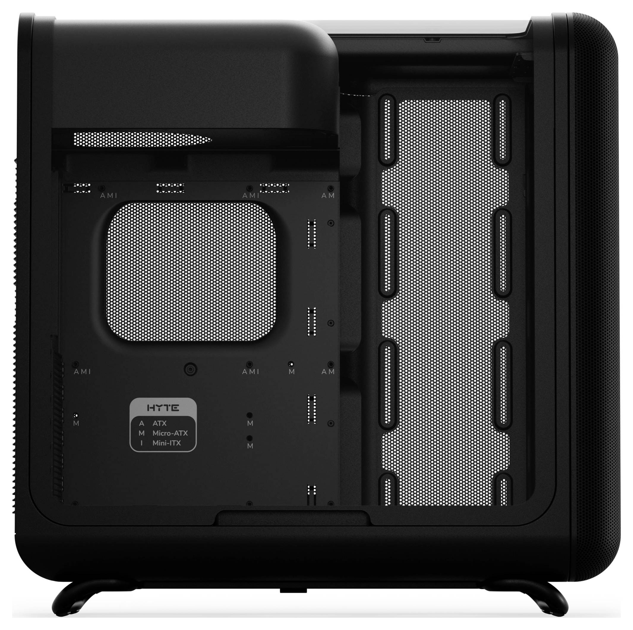 Een zwart computerbehuizing met een transparant zijpaneel dat interne compartimenten toont voor een moederbord, ventilatoren en andere componenten.