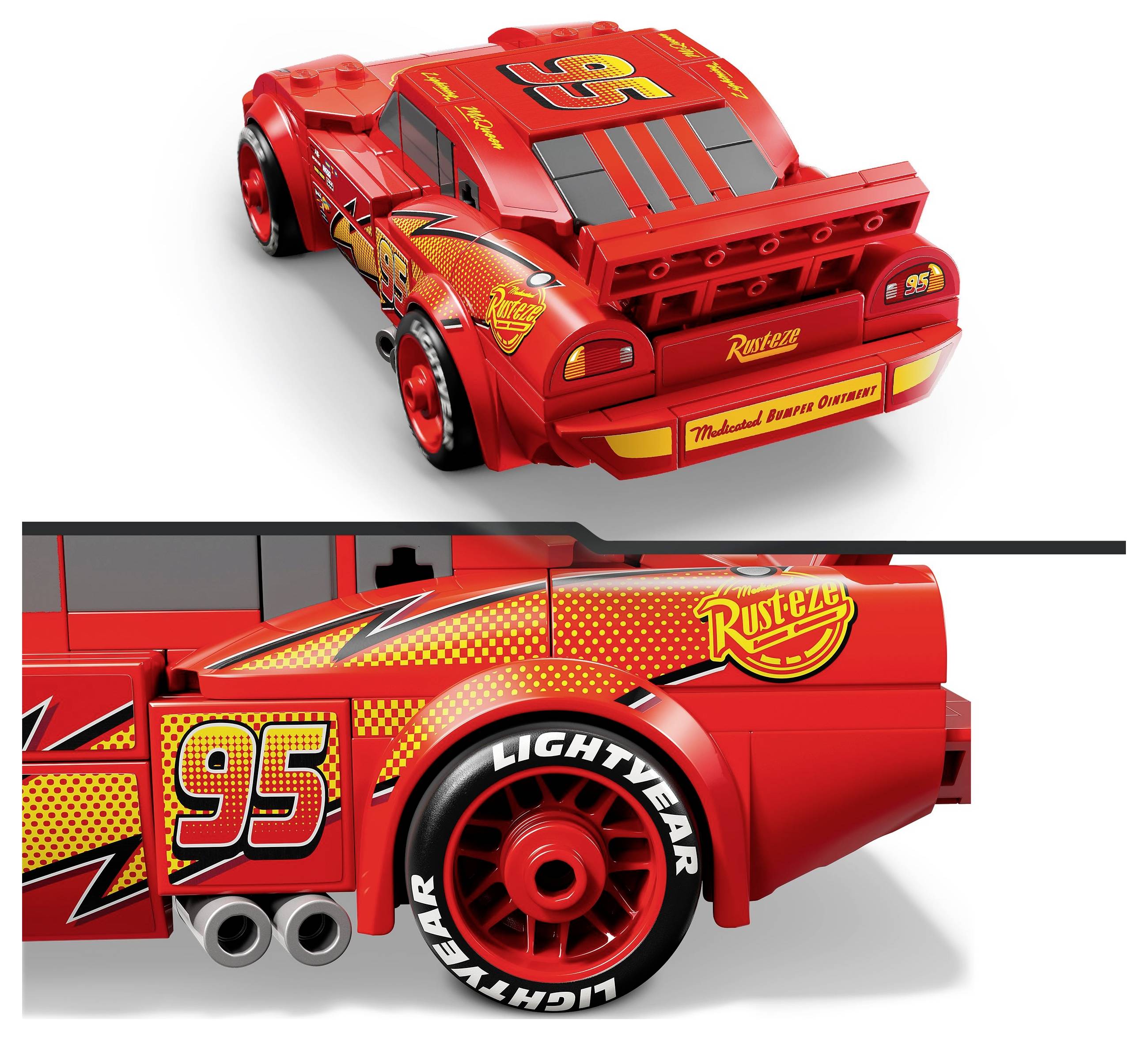 Een rode speelgoed racewagen met kleurrijke stickers van bliksemschichten, '95' aan de zijkant, en 'Rust-eze' branding, die lijkt op een geanimeerd filmkarakter.