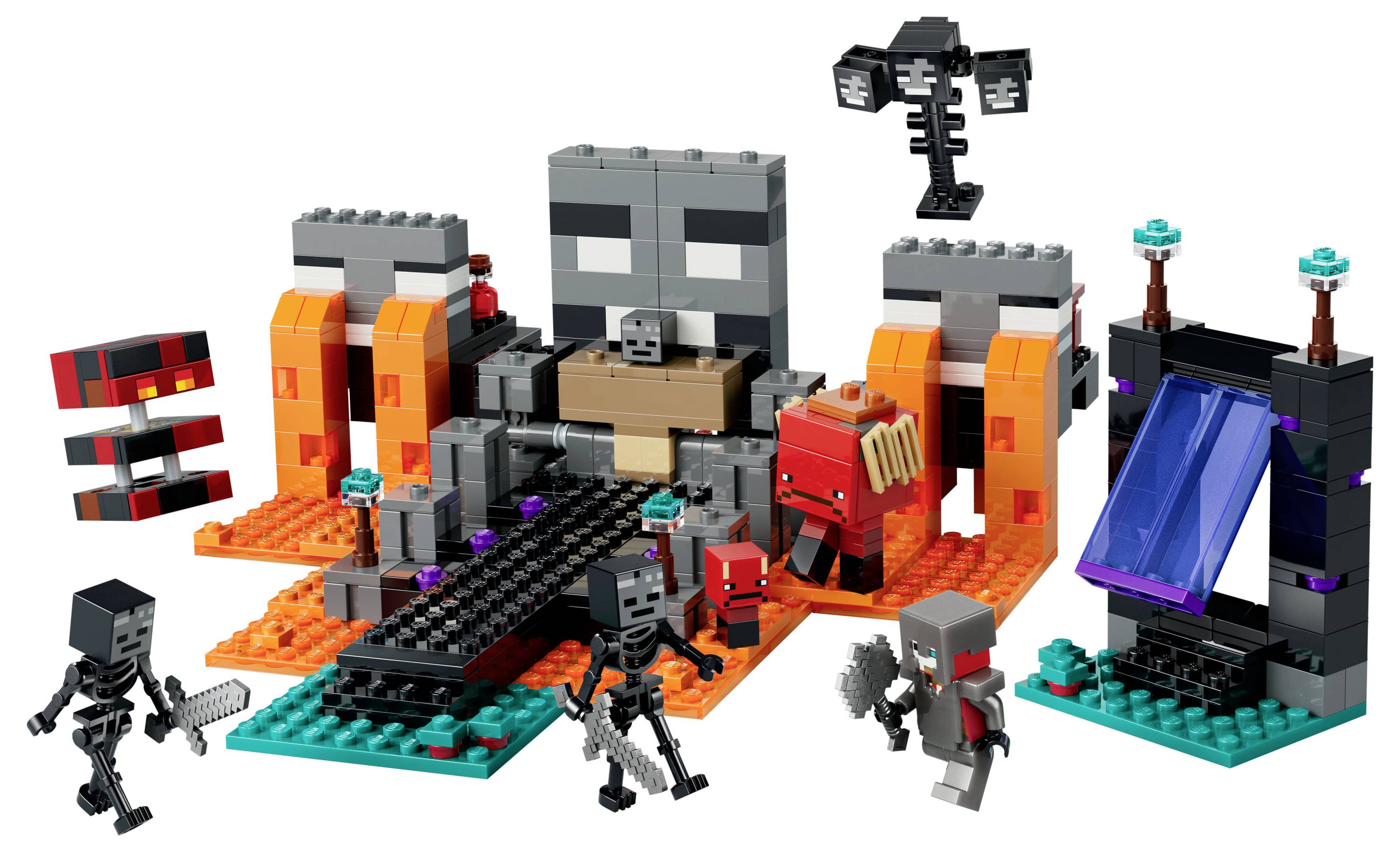 Lego-set die Minecraft-personages en -structuren voorstelt, inclusief skeletten, een pigman en een portaal, gerangschikt op een oranje platform.
