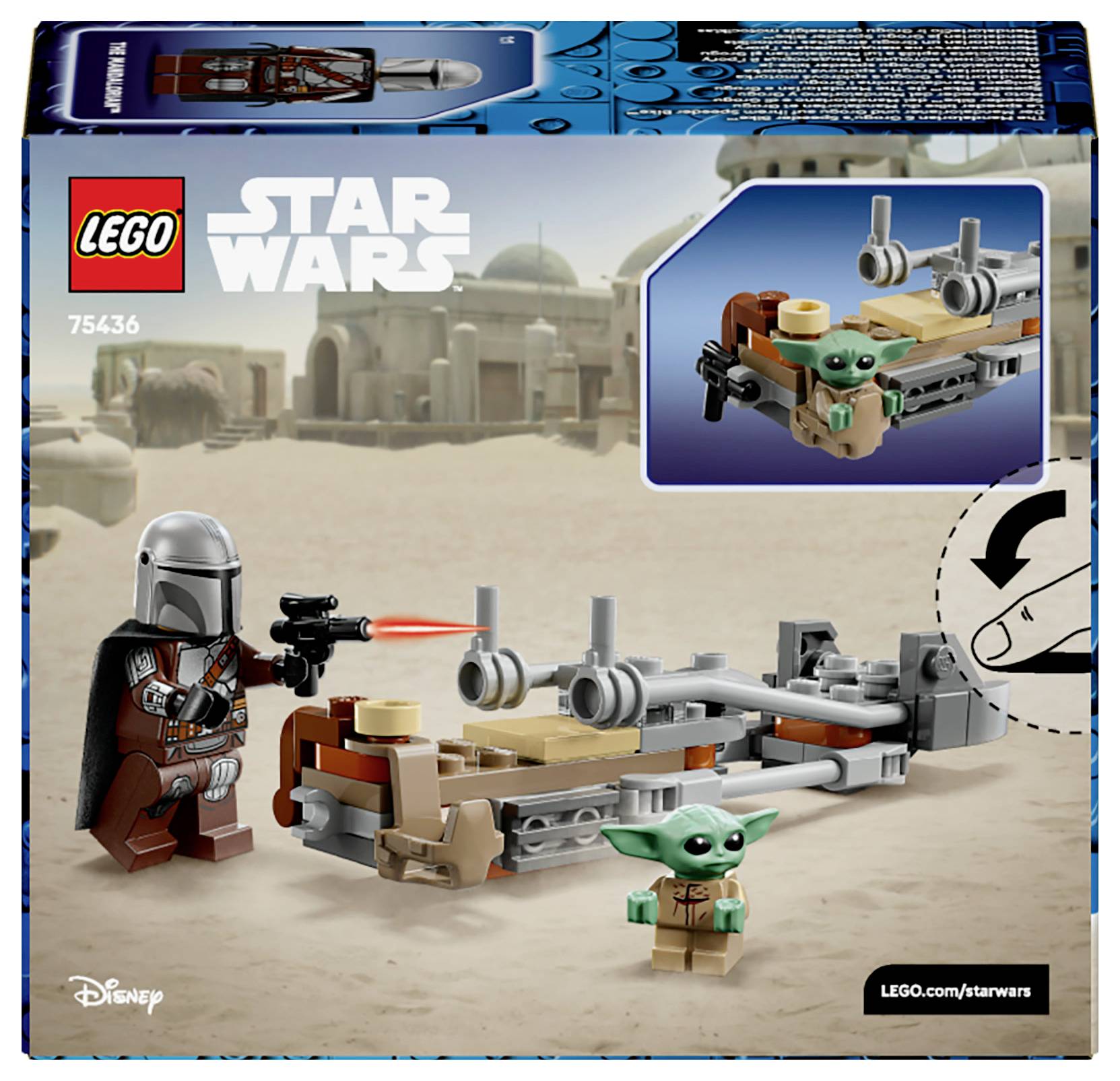 Een LEGO Star Wars set bevat twee mini-figuren en een speeder met blaster-effecten, geplaatst op een woestijnachtergrond.