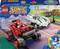 'Lego Sonic the Hedgehog set met Silver's auto en Knuckles' monstertruck met 378 onderdelen, geschikt voor kinderen van 8 jaar en ouder.'