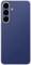 Achteraanzicht van een blauwe Samsung smartphone met drie camera's en een flitser in een verticale opstelling. Het Samsung-logo is zichtbaar onderaan de achterkant.