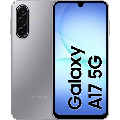 'Samsung Galaxy A17 5G smartphone, zilveren kleur, toont zijn strakke design en driedubbele camera aan de achterkant. "Galaxy A17 5G" tekst op het scherm.'