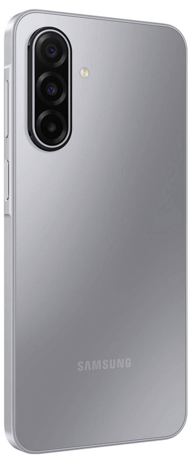 Zilveren smartphone met driedubbele achteruitcamera's en een logo aan de achterkant; strak ontwerp met minimalistische kenmerken.