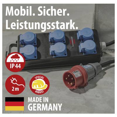 Advertentieafbeelding van een robuuste meervoudige stroomverdeler met blauwe aansluitingen en rode industriële stekker; tekst: 'Mobiel. Veilig. Krachtig.', IP44, 2 m, 'Made in Germany'.