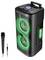 Draagbare luidspreker met een zwart behuizing, groene LED-verlichting rond twee grote speakers, bedieningspaneel bovenop, en een zwarte bedrade microfoon.