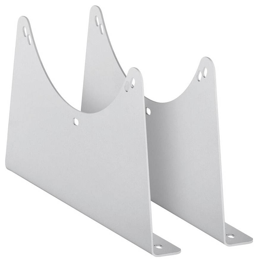 Een paar zilveren metalen boekensteun, plat met afgeronde toppen en gaten, ontworpen om boeken rechtop op een plank te houden.